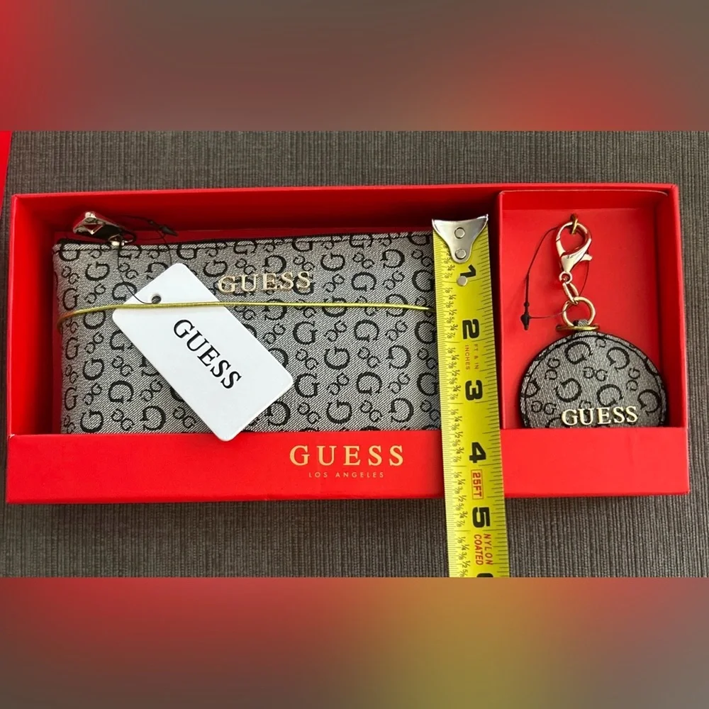 GUESS Junction Travel Cosmetic Bag and Keychain Gift Set Black NWT